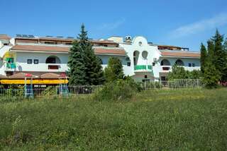 Отель Hotel Stefanov 1 Лозенец Четырехместный номер с террасой-11