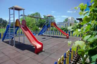 Отель Hotel Stefanov 1 Лозенец Двухместный номер с 2 отдельными кроватями и балконом-24